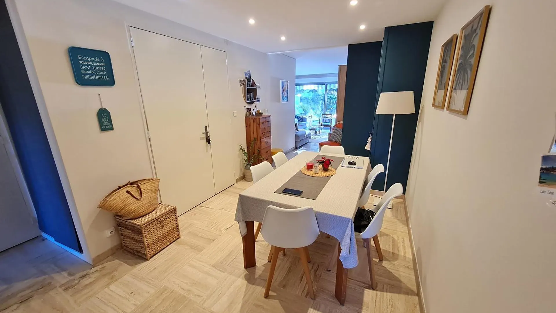 Loue Appartement 128 M2 Dans Residence Haut Standing Avec Piscine, Tennis Et Acces Prive Plage Toulon